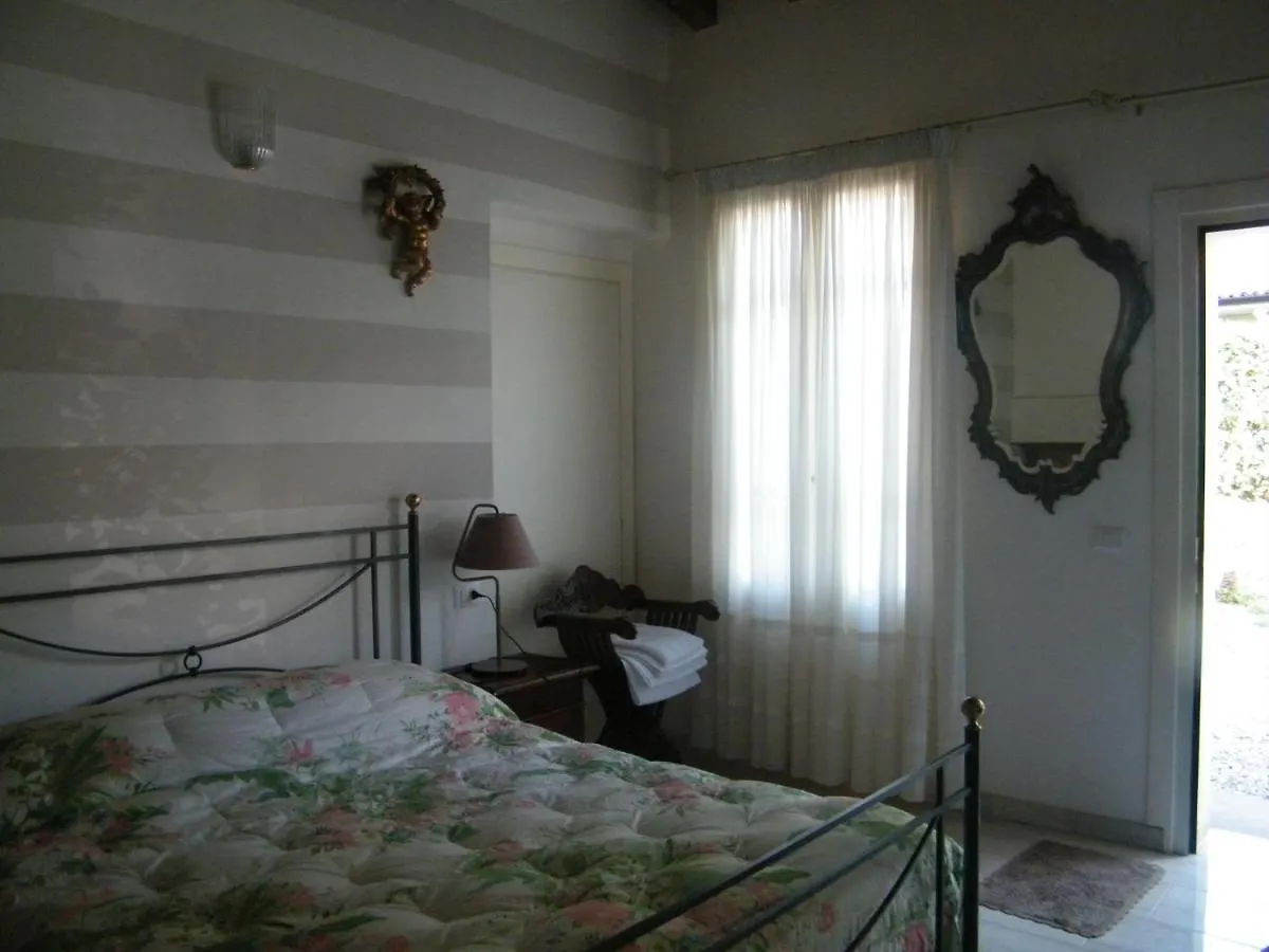 Bed & Breakfast Villa Franca Casa Vacanze Passirano Italy